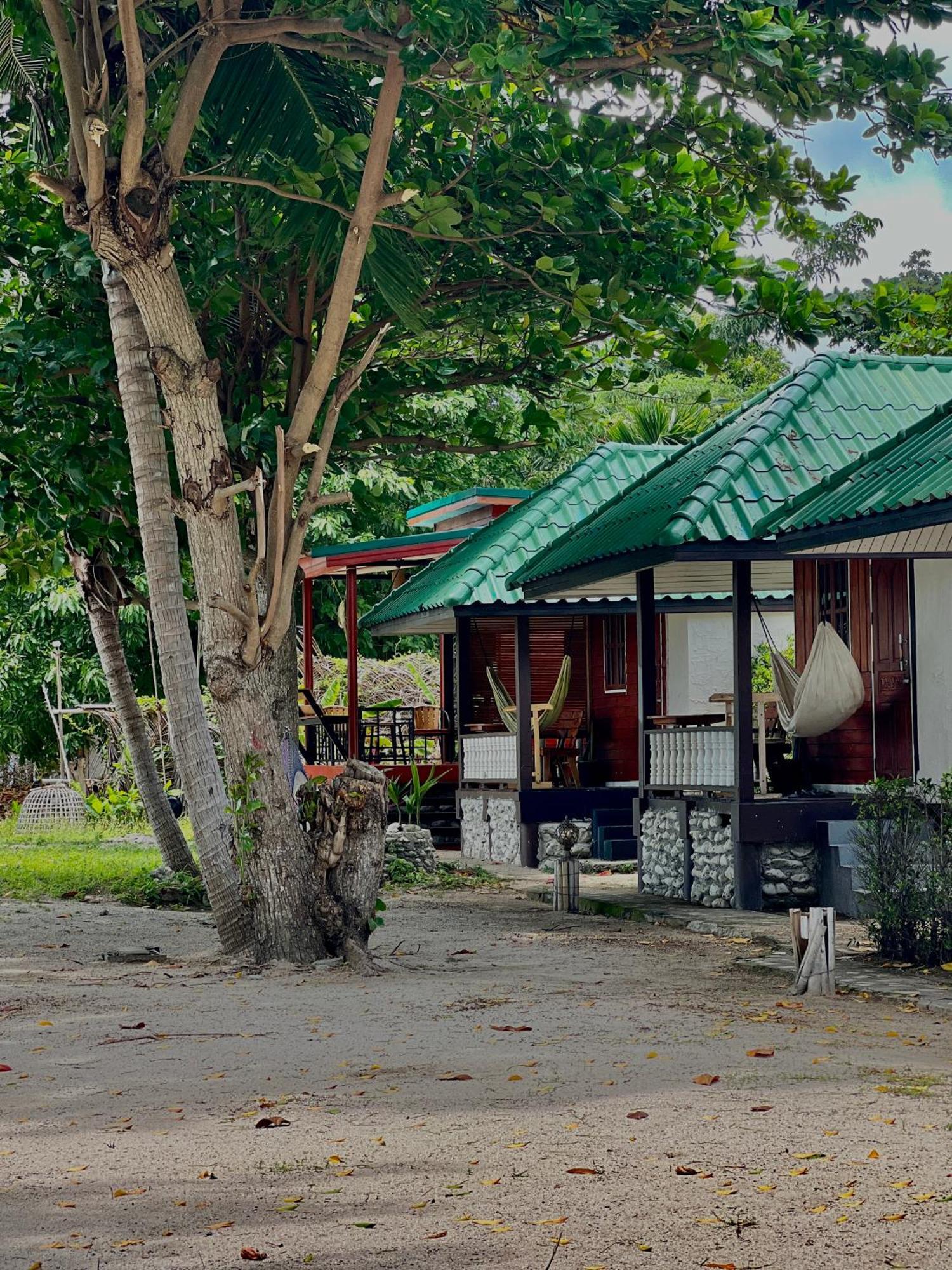 Sense Asia Haad Tian Luaran gambar
